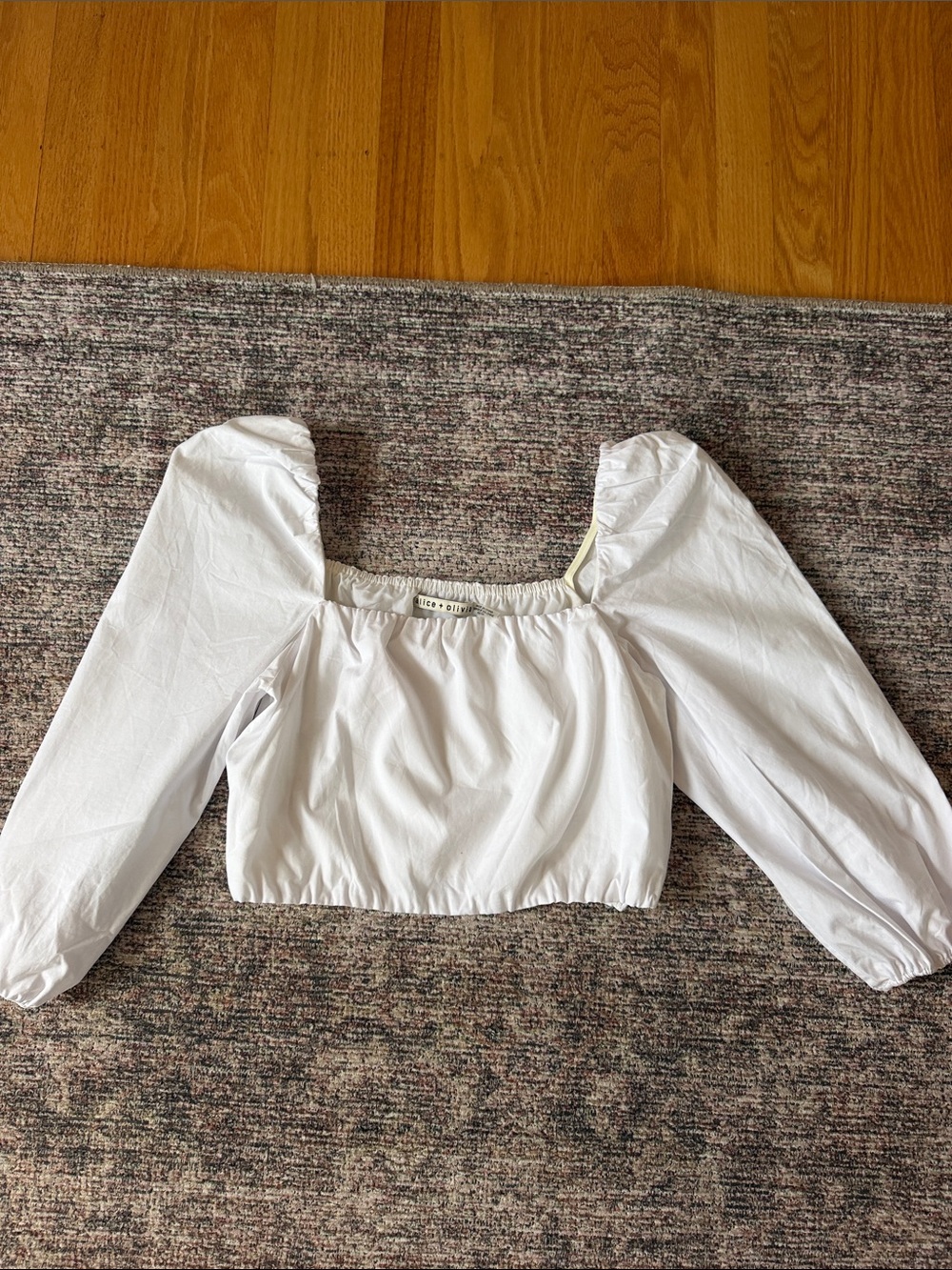 Alice + Olivia White Puff-Sleeve Cropped Top